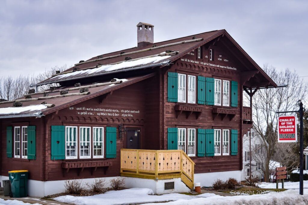 Chalet of the Golden Fleece Museum